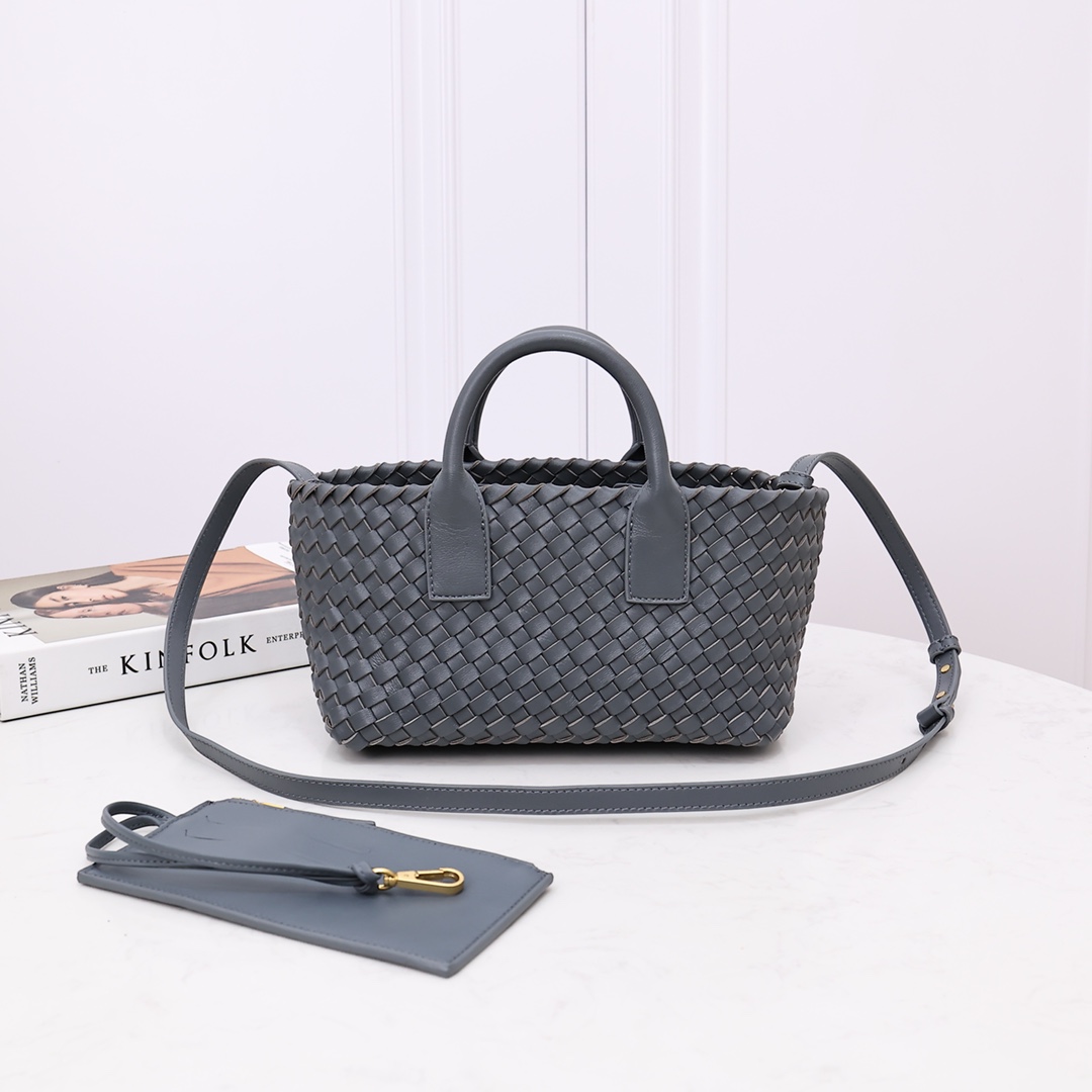 Bottega Veneta Mini Cabat - EUR FASHION