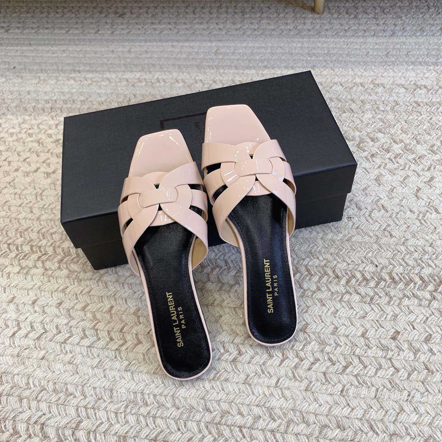 Saint Laurent Tribute Flat Sandals - EUR FASHION