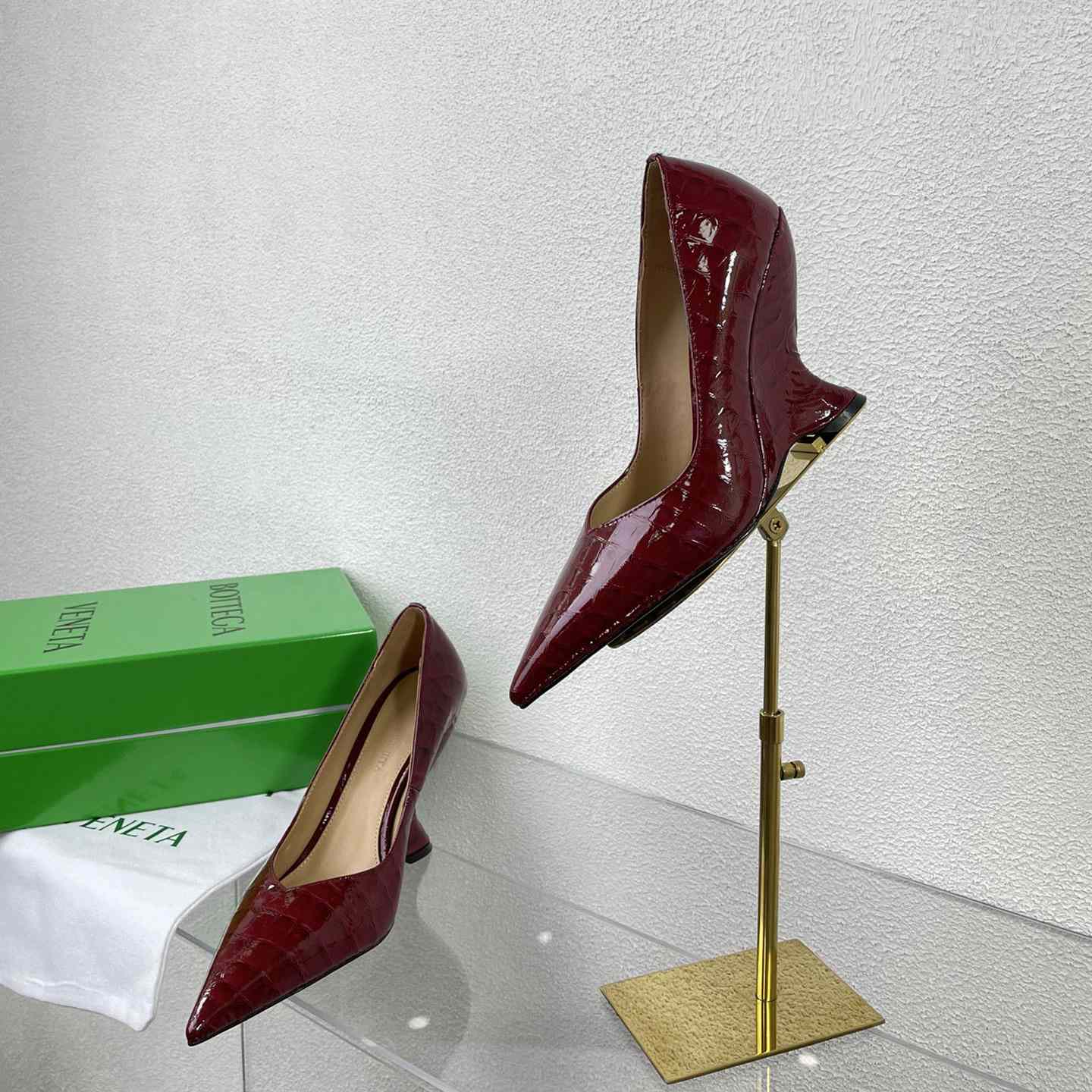 Bottega Veneta Punta Pump - EUR FASHION