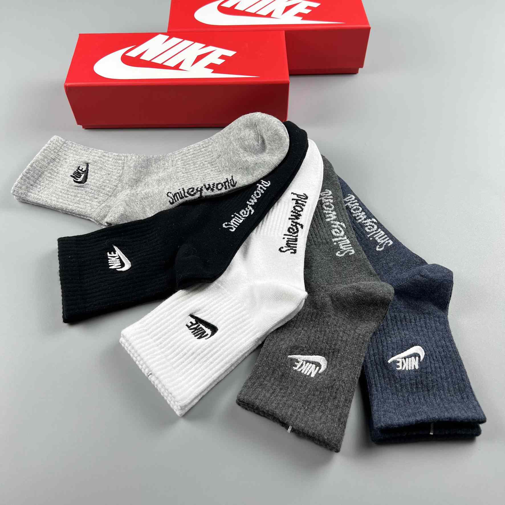 Nike Socks /Box - EUR FASHION