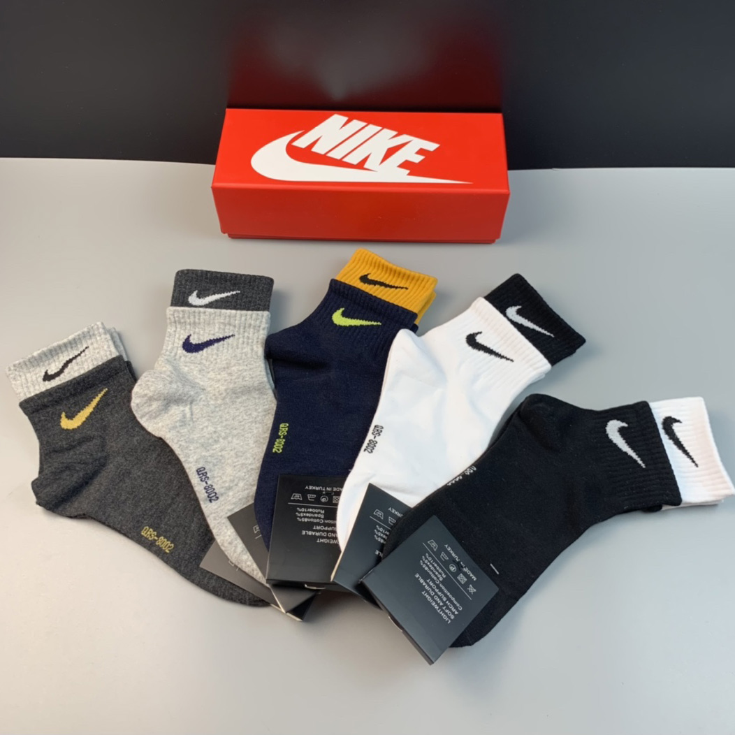 Nike Socks /Box - EUR FASHION