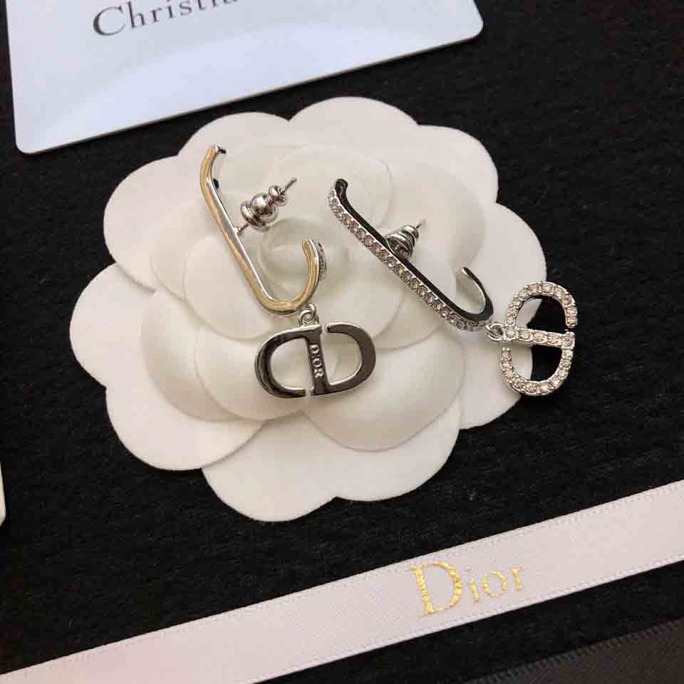 Dior 30 Montaigne Earrings - EUR FASHION