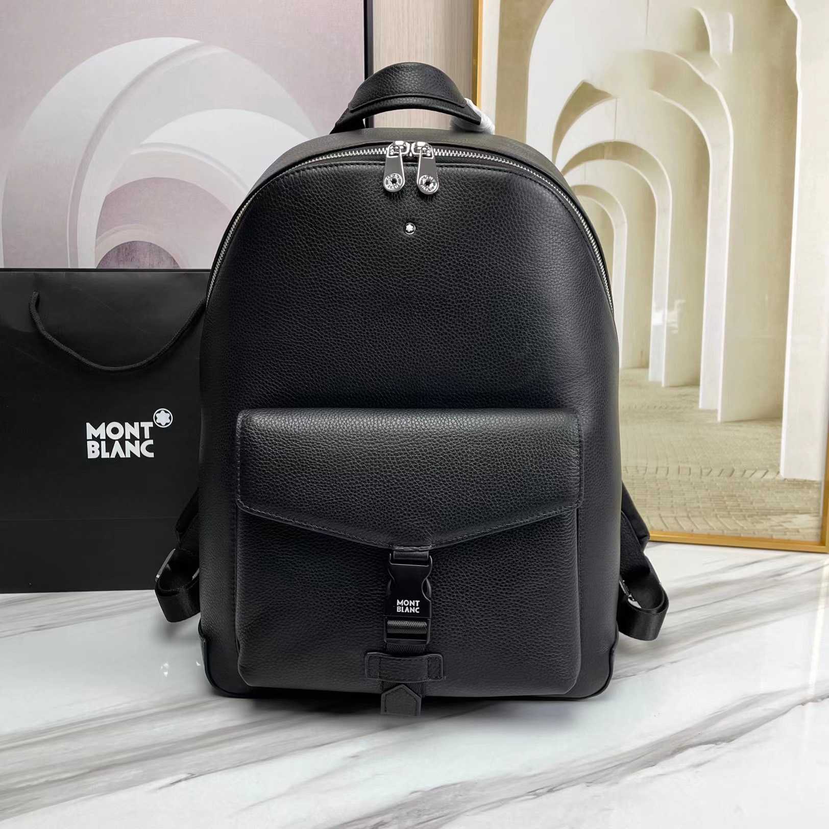 Montblanc Leather Backpack  (30x40x14cm) - EUR FASHION