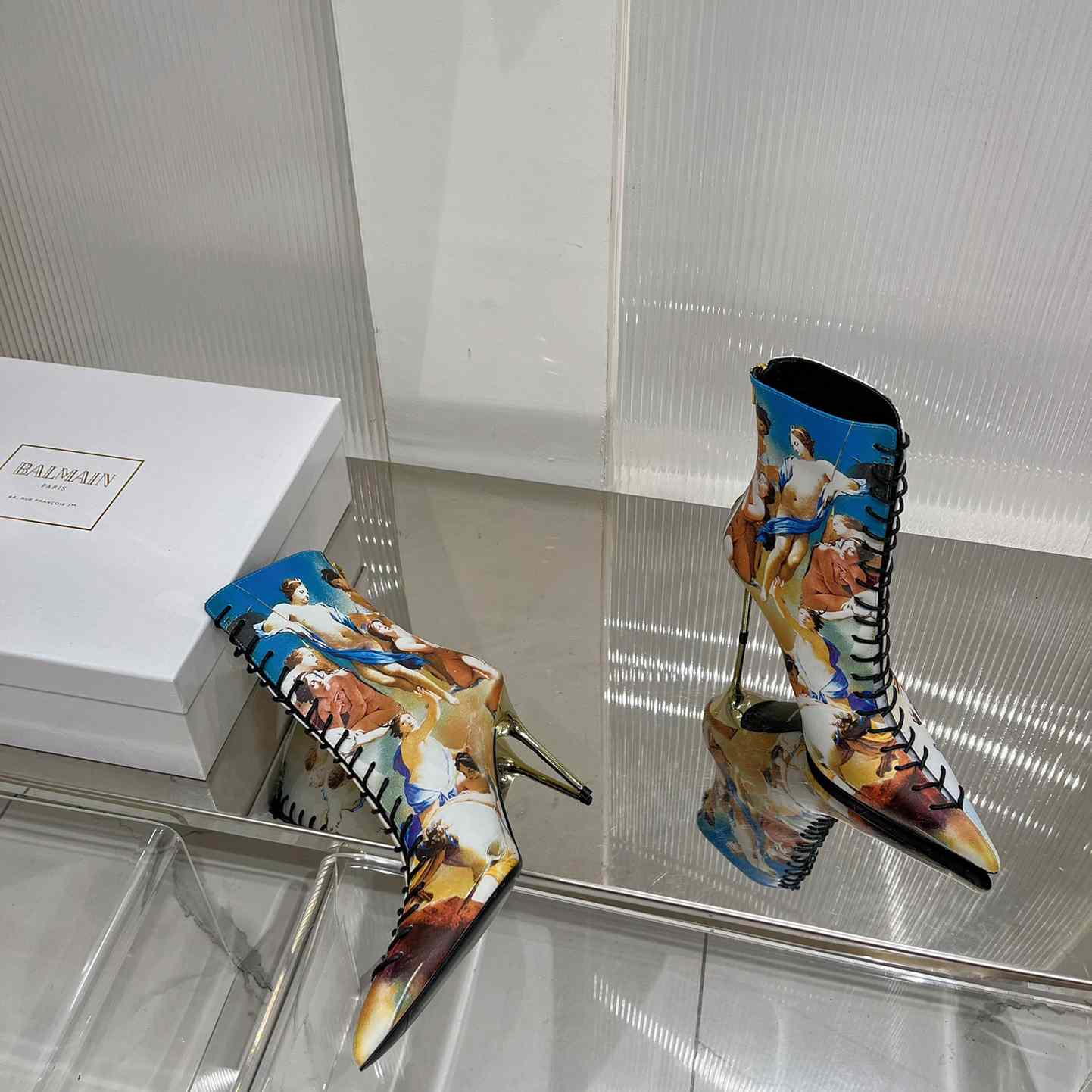 Balmain Uria Ankle Boots In Sky Print Leather - EUR FASHION