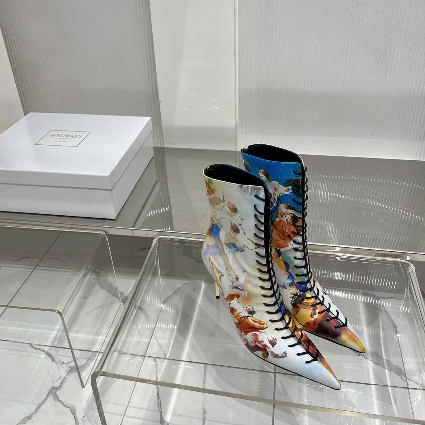 Balmain Uria Ankle Boots In Sky Print Leather - EUR FASHION