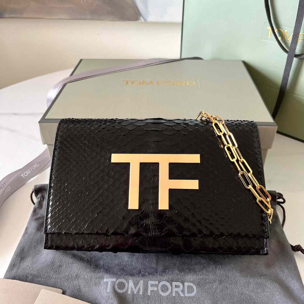 Tom Ford Leather TF Bag (21-13-6cm) - EUR FASHION