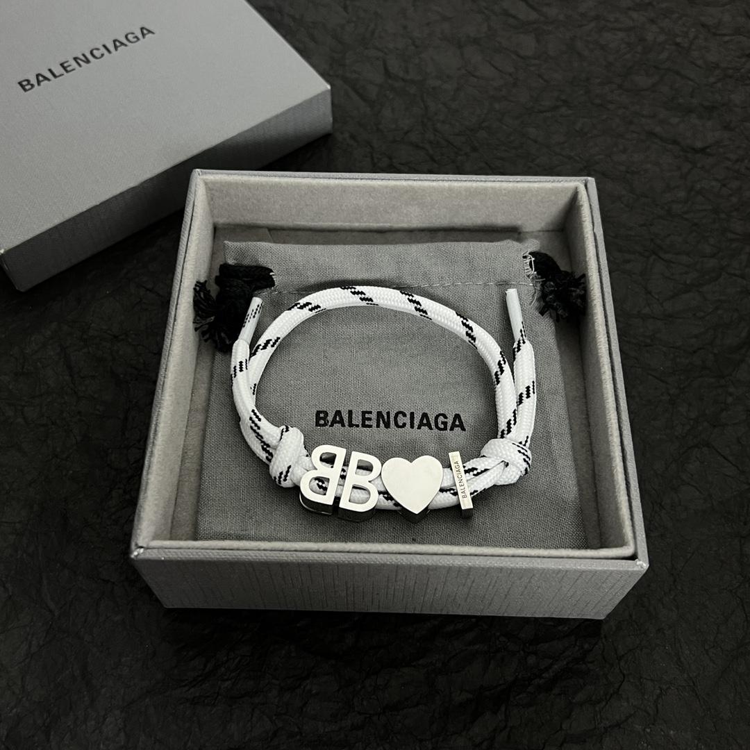 Balenciaga I <3 BB Bracelet In White - EUR FASHION