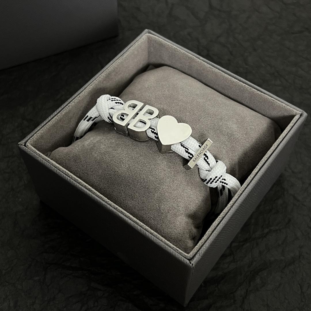 Balenciaga I <3 BB Bracelet In White - EUR FASHION