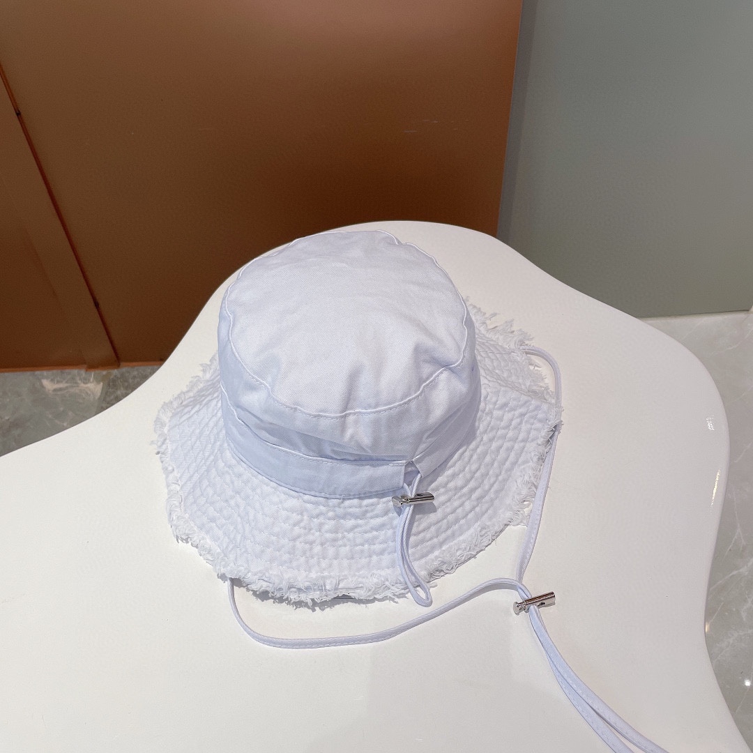 Jacquemus Le Bob Bucket Hat - EUR FASHION