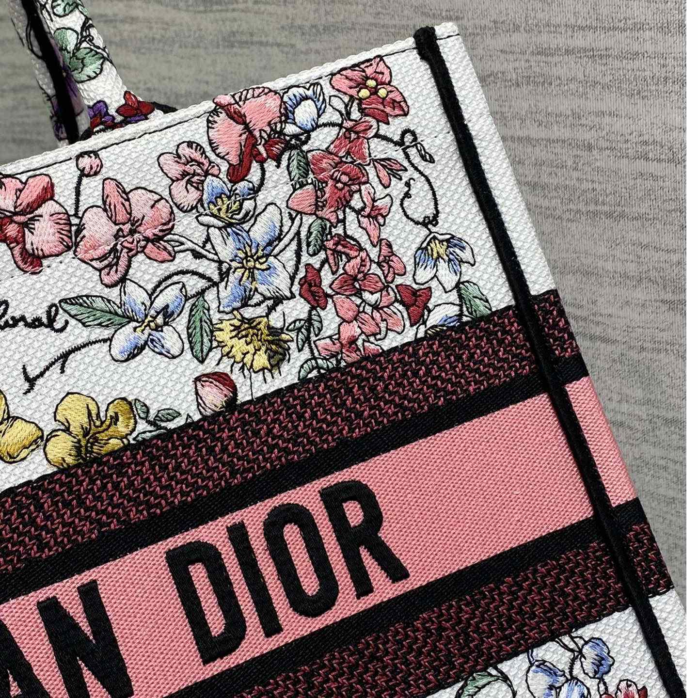 Dior Medium Dior Book Tote - EUR FASHION