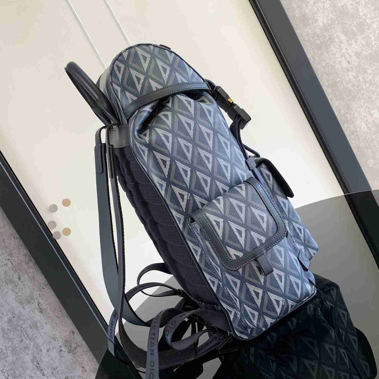 Dior Hit The Road Backpack - EUR FASHION