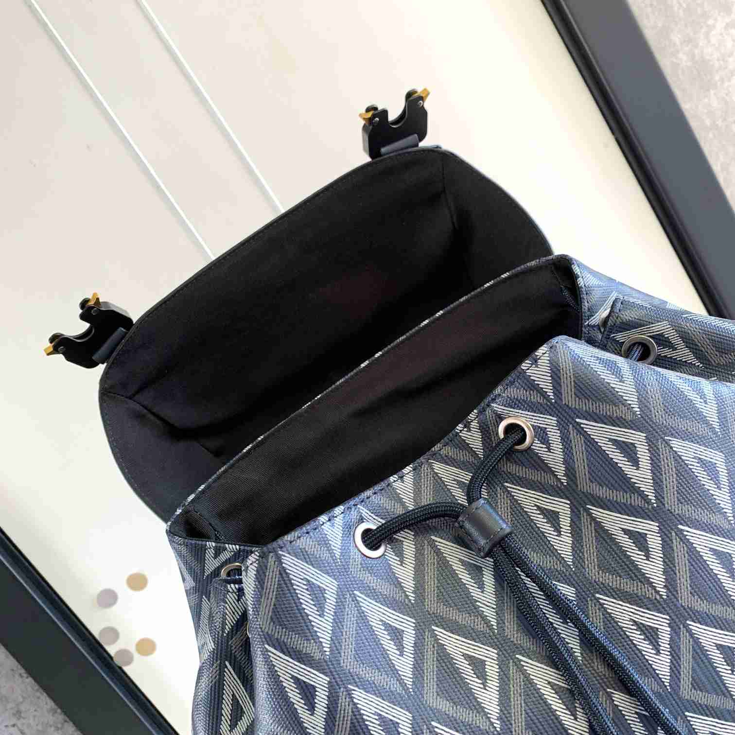 Dior Hit The Road Backpack - EUR FASHION