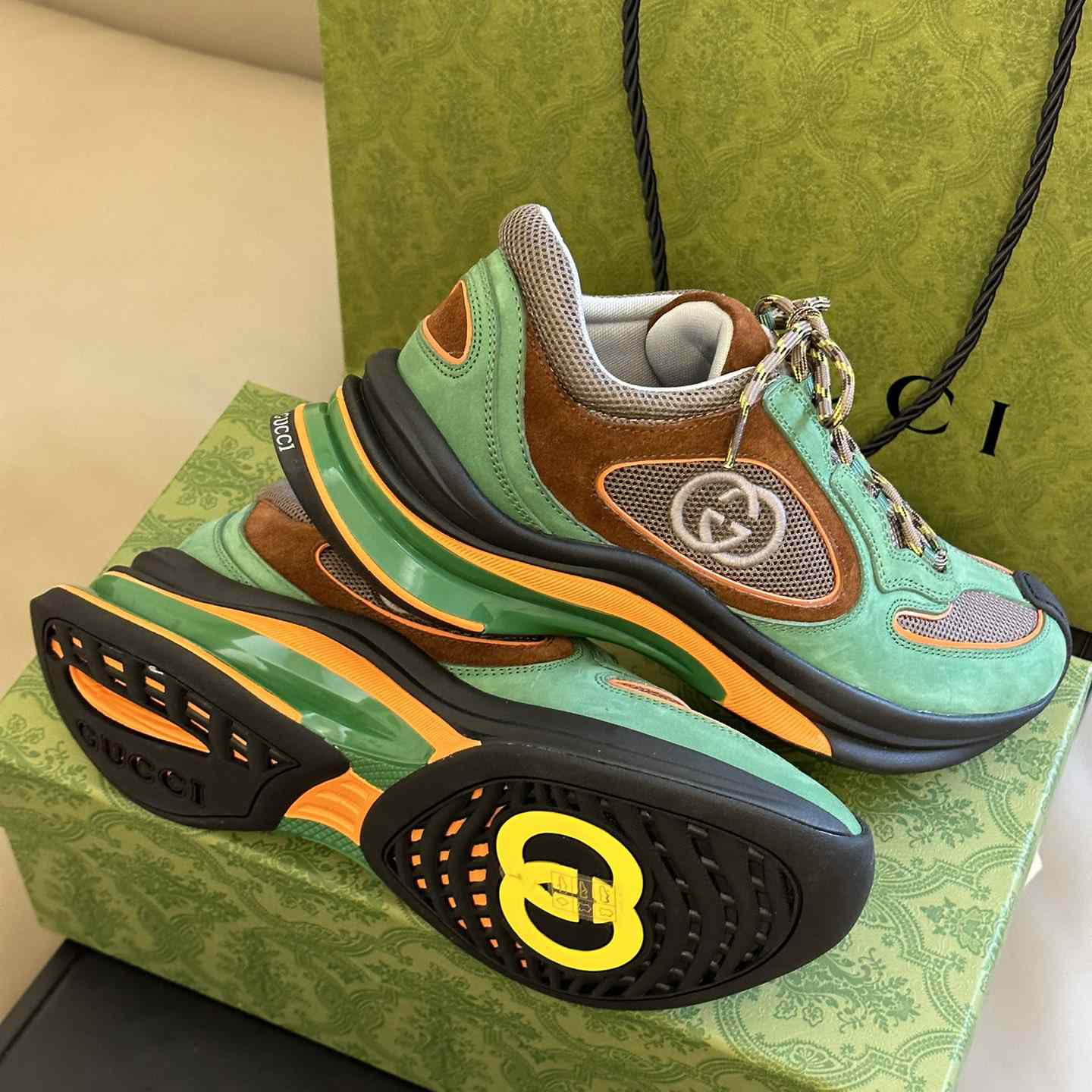 Gucci Run Sneaker - EUR FASHION