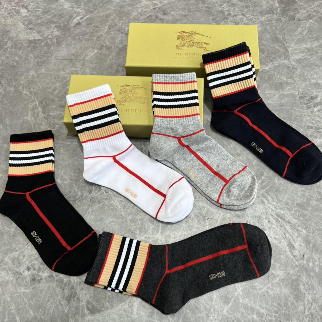 Burberry Socks/Box - EUR FASHION