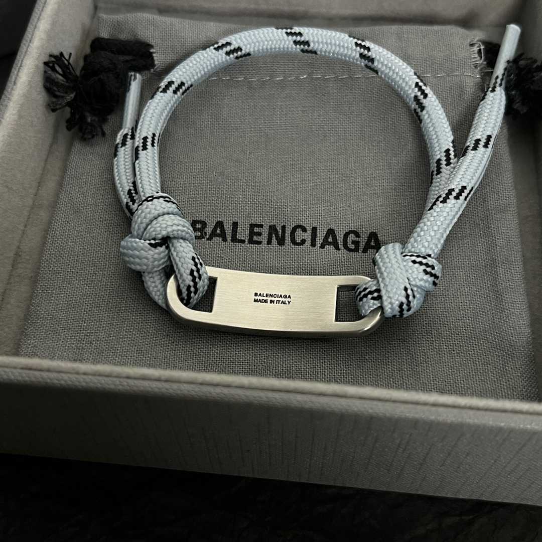 Balenciaga Plate Bracelet - EUR FASHION