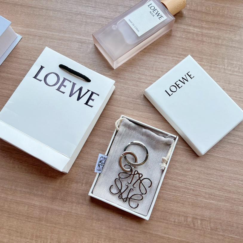 Loewe Anagram Keyring - EUR FASHION