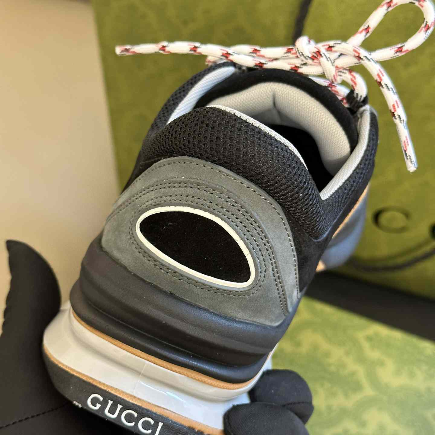 Gucci Run Sneaker - EUR FASHION