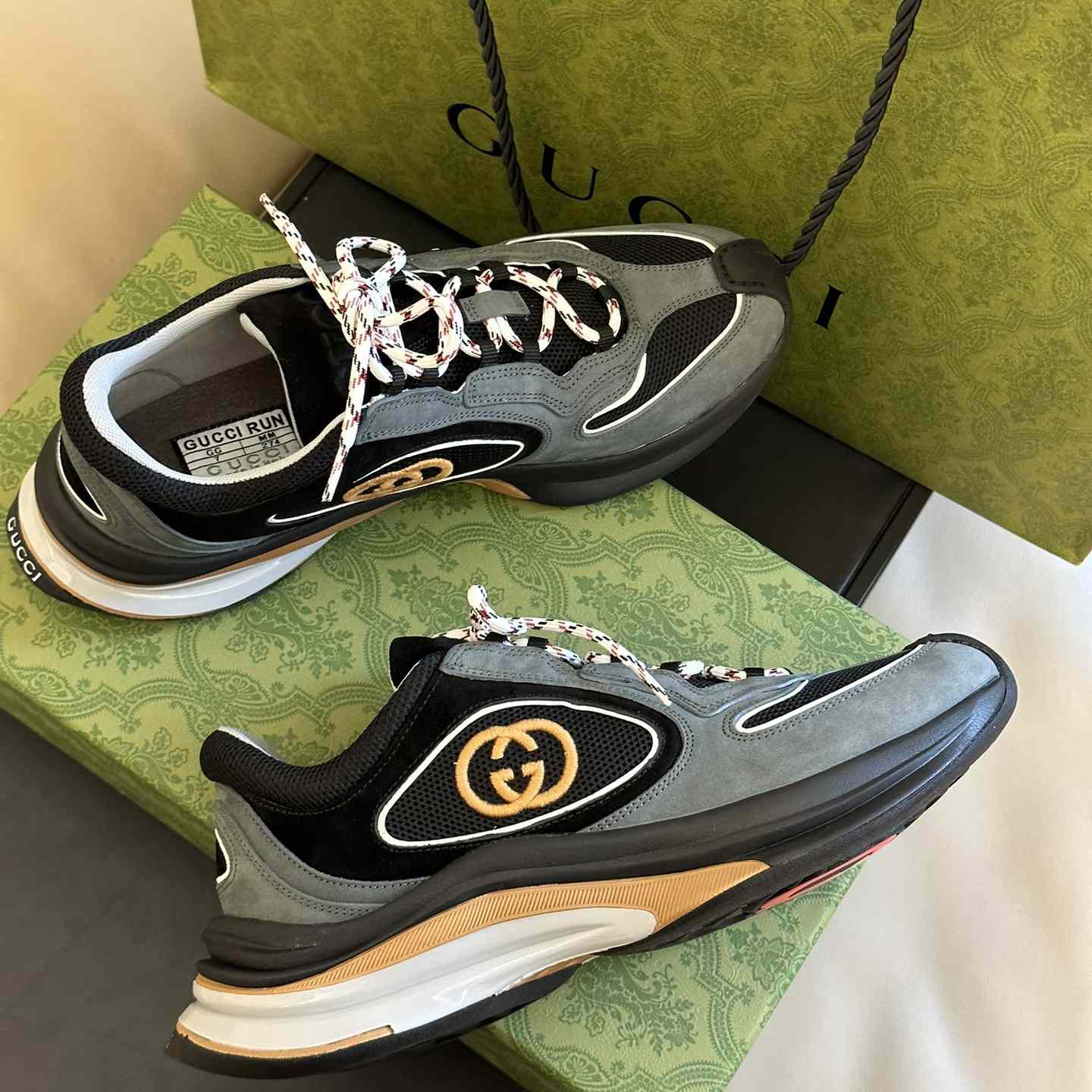 Gucci Run Sneaker - EUR FASHION