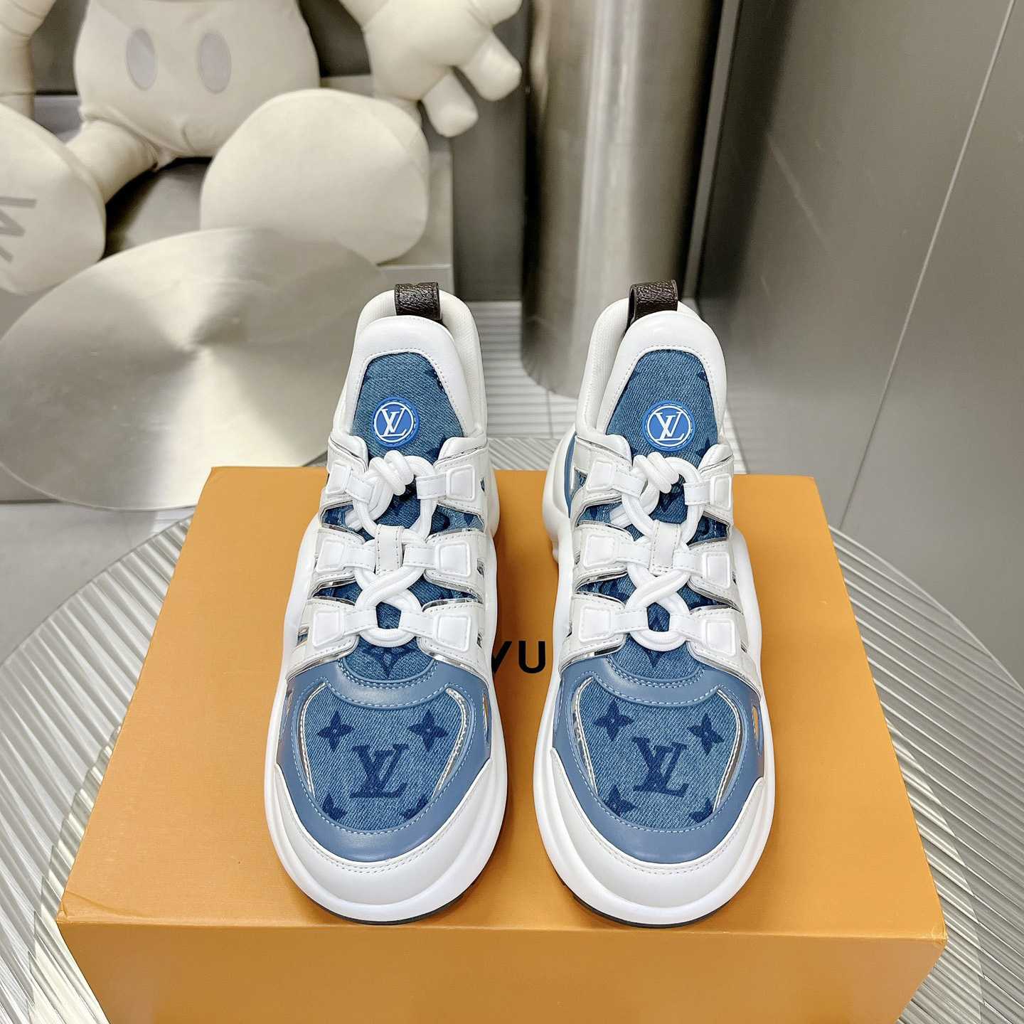 Louis Vuitton LV Archlight Sneaker    - EUR FASHION