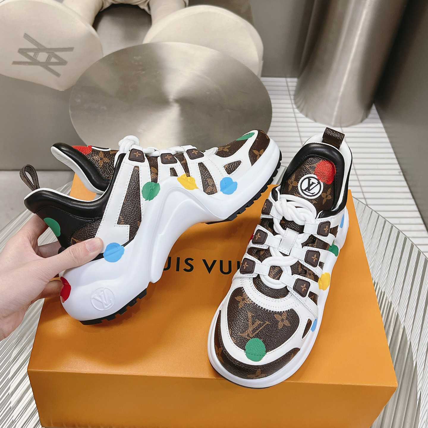 Louis Vuitton LV x YK LV Archlight Sneaker   1AB9R4 - EUR FASHION