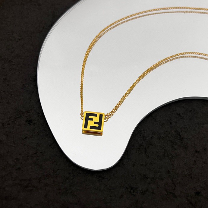 Fendi Forever Fendi Gold-coloured Necklace  - EUR FASHION