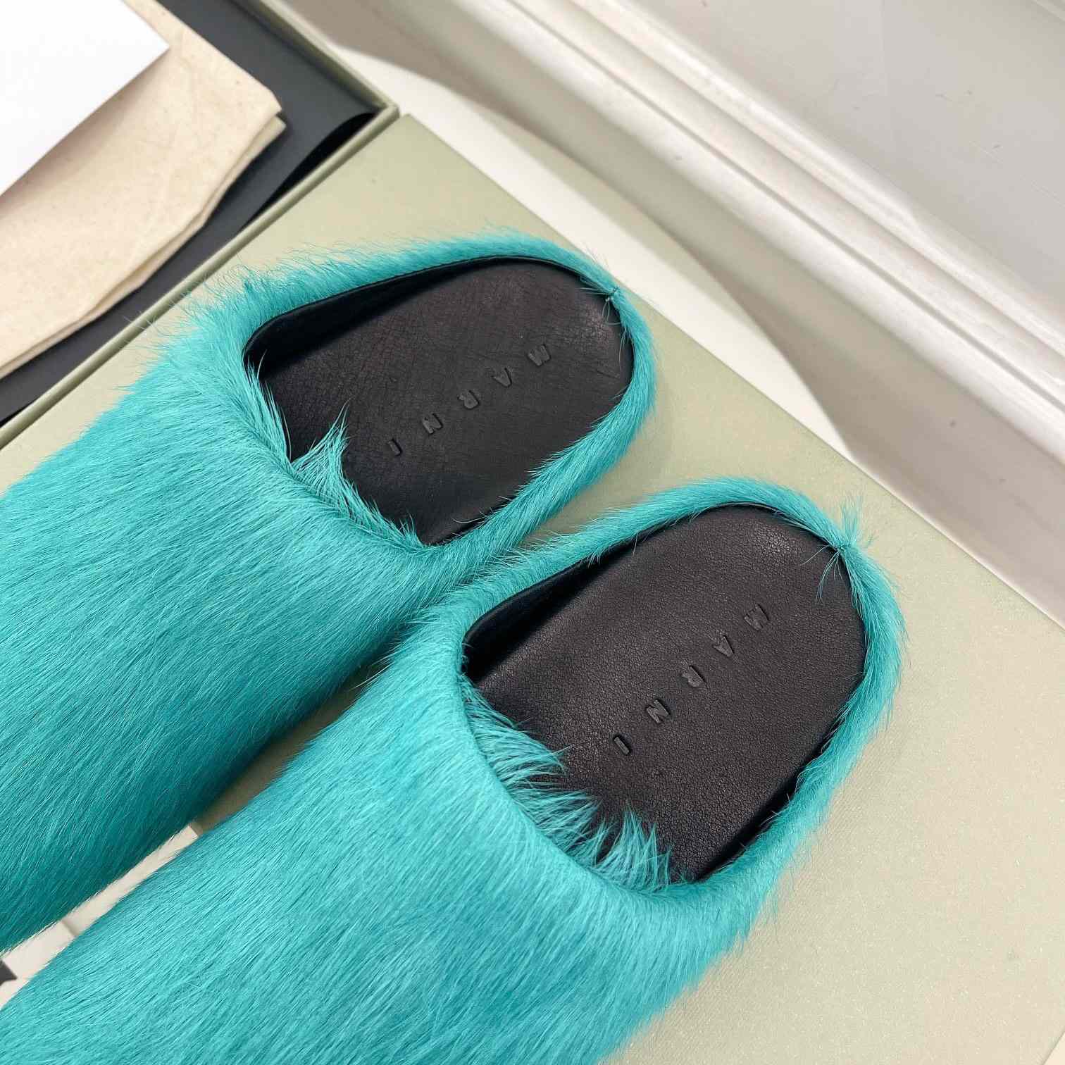 Marni Fussbett Slip-On Flat Mules - EUR FASHION