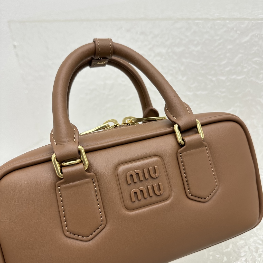 Miu Miu Arcadie Leather Bag - EUR FASHION