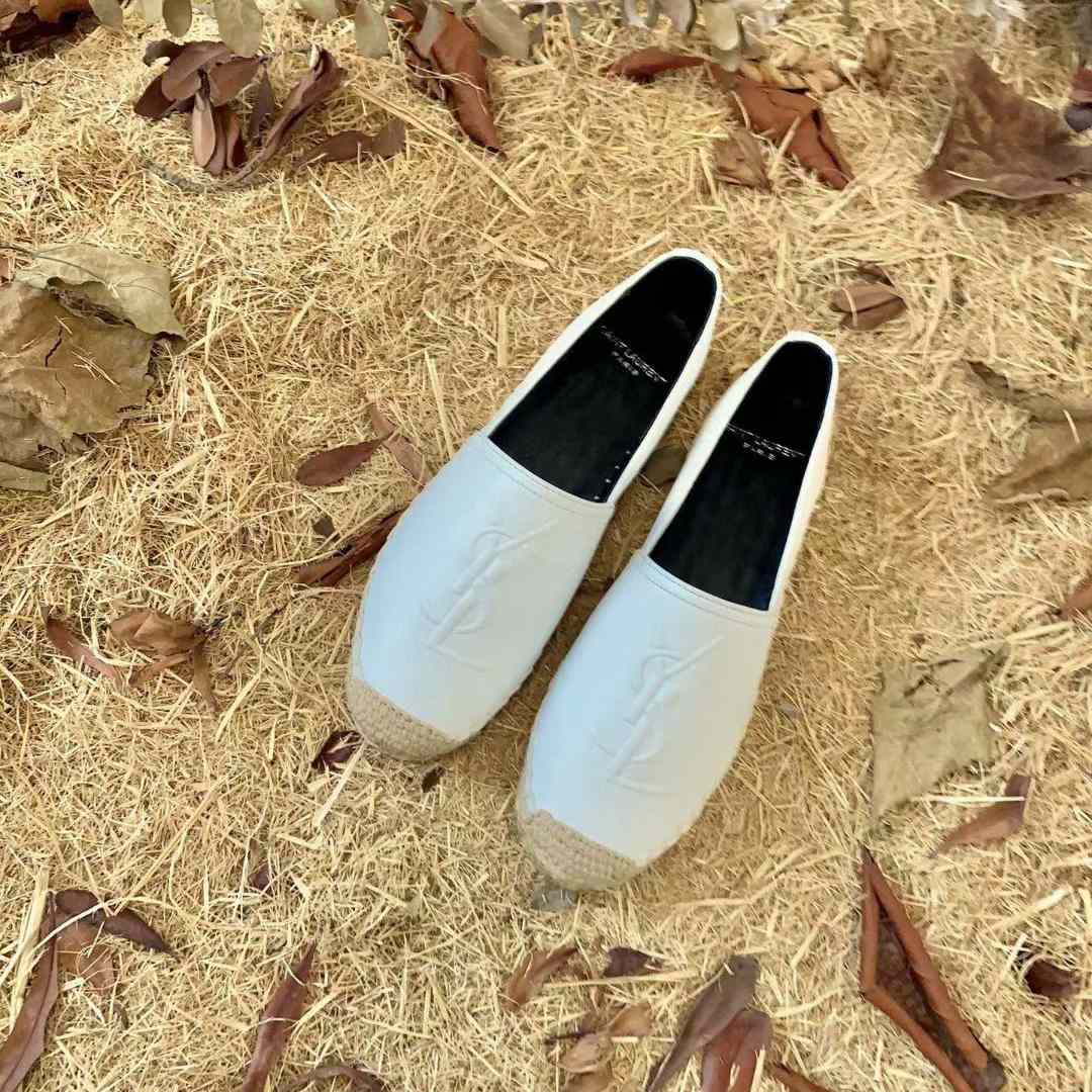 Saint Laurent Cassandre Espadrilles In Lambskin - EUR FASHION