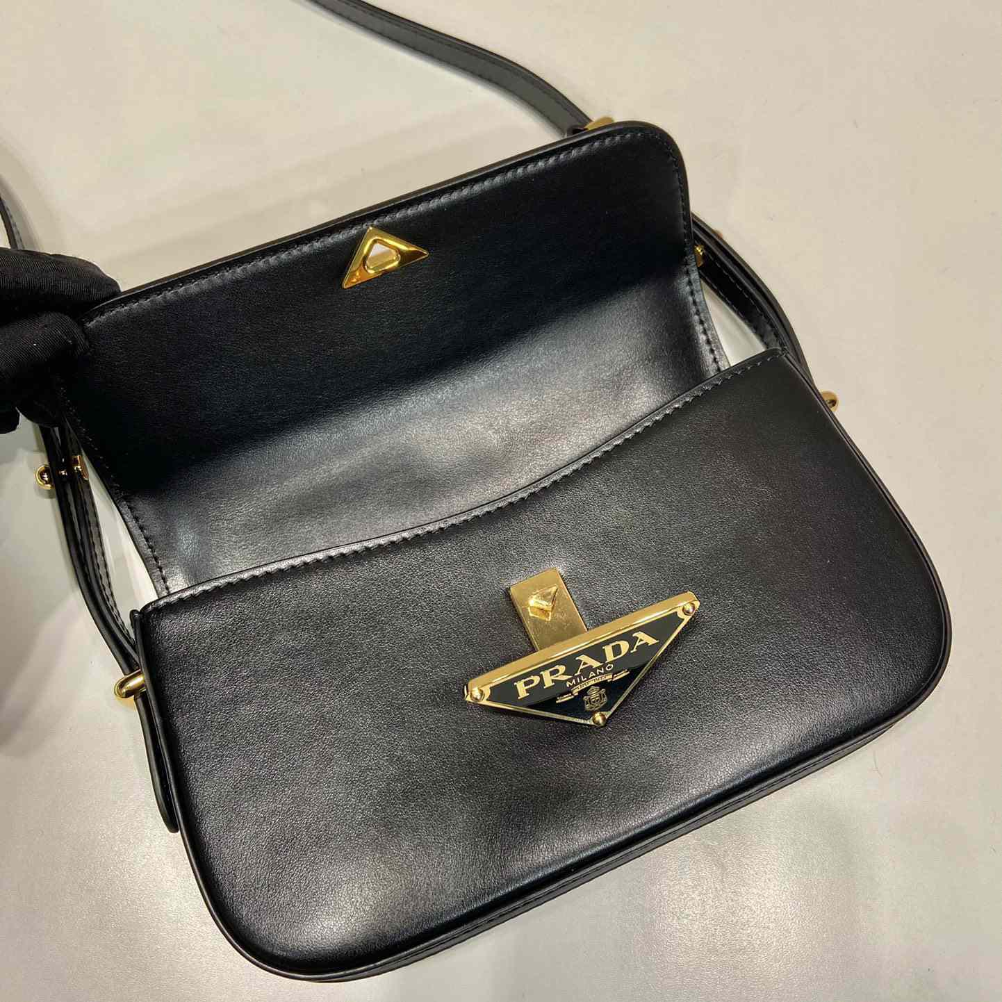 Prada Leather Shoulder Bag - EUR FASHION