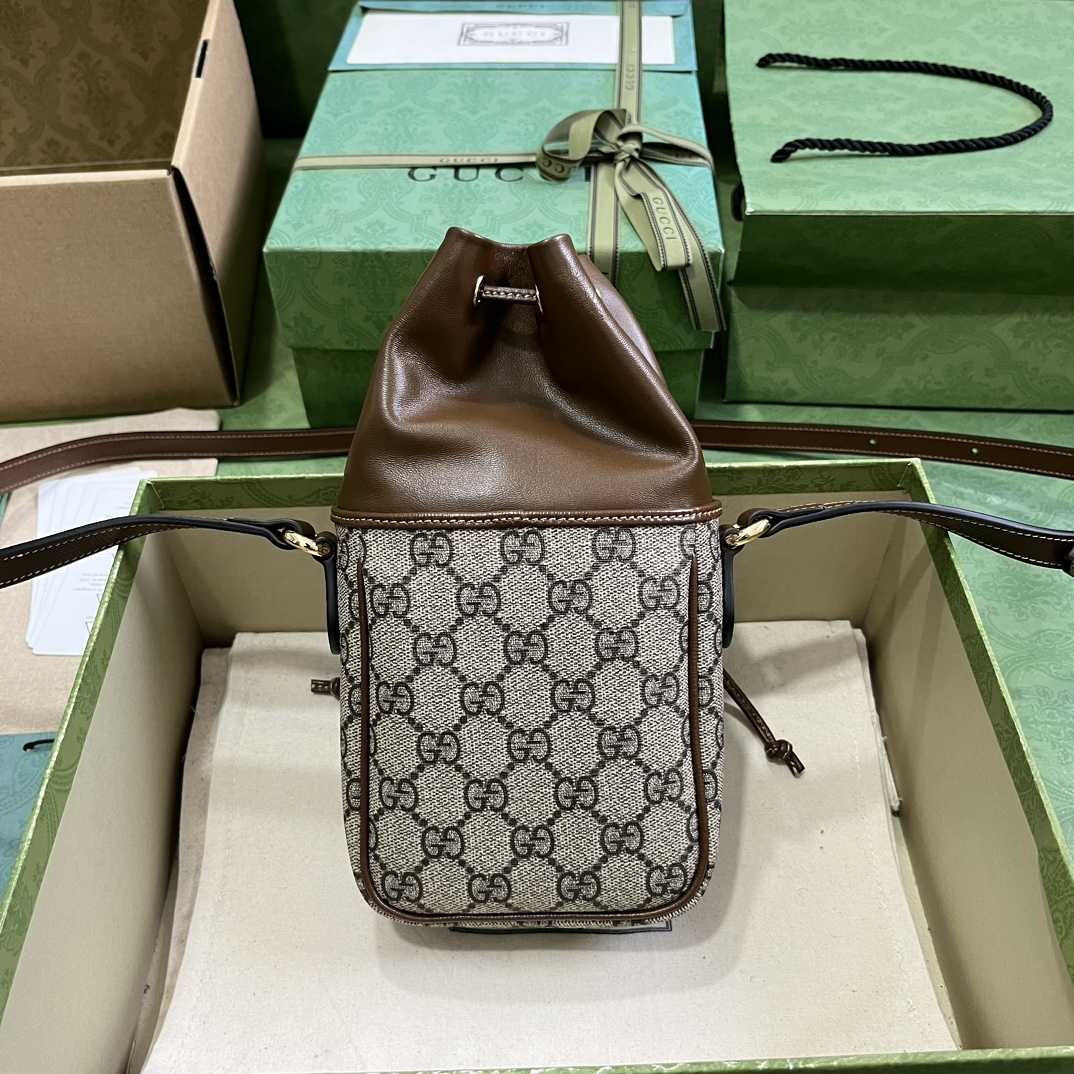 Gucci GG Mini Bucket Bag With Interlocking G - EUR FASHION