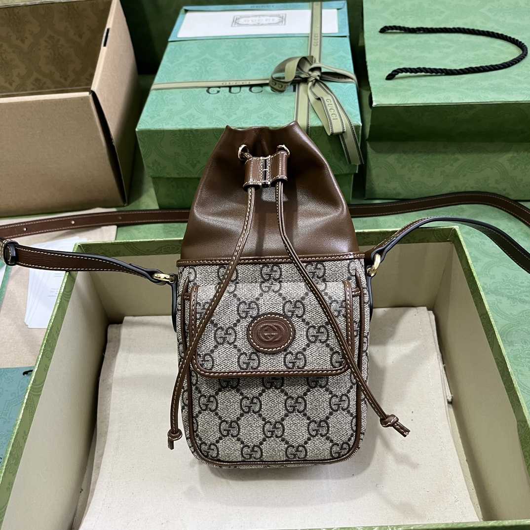 Gucci GG Mini Bucket Bag With Interlocking G - EUR FASHION