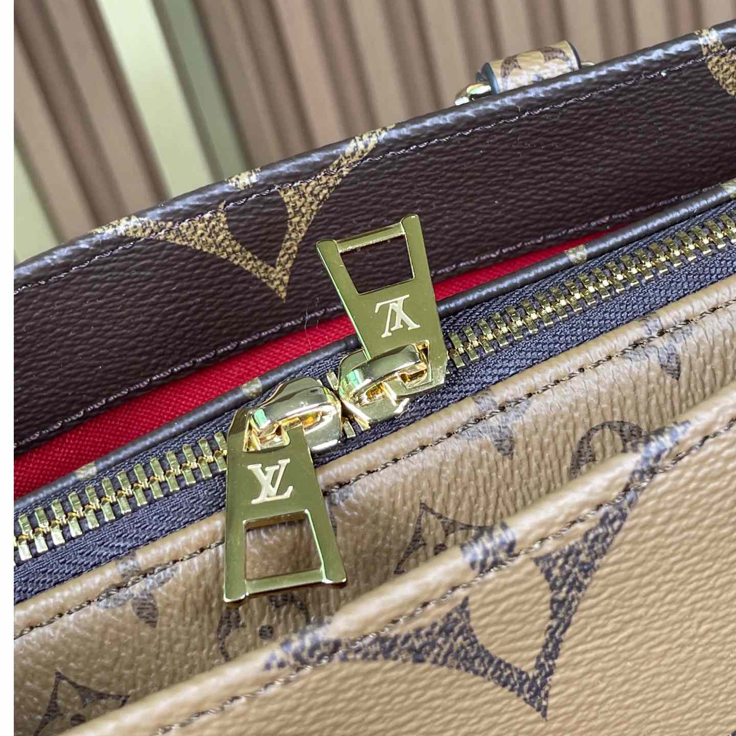 Louis Vuitton OnTheGo East West    M46653 - EUR FASHION