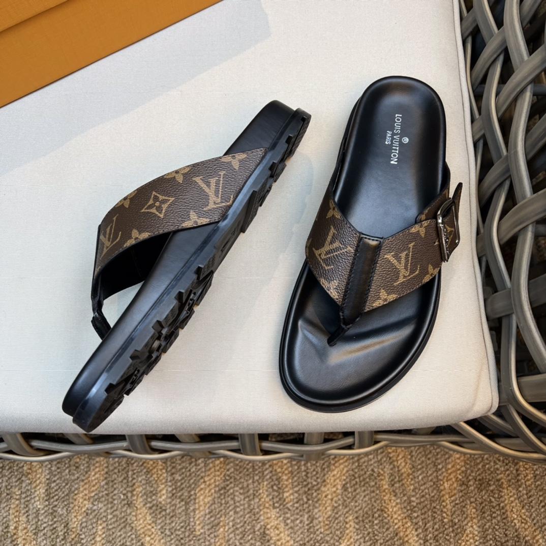 Louis Vuitton Flip Flops - EUR FASHION