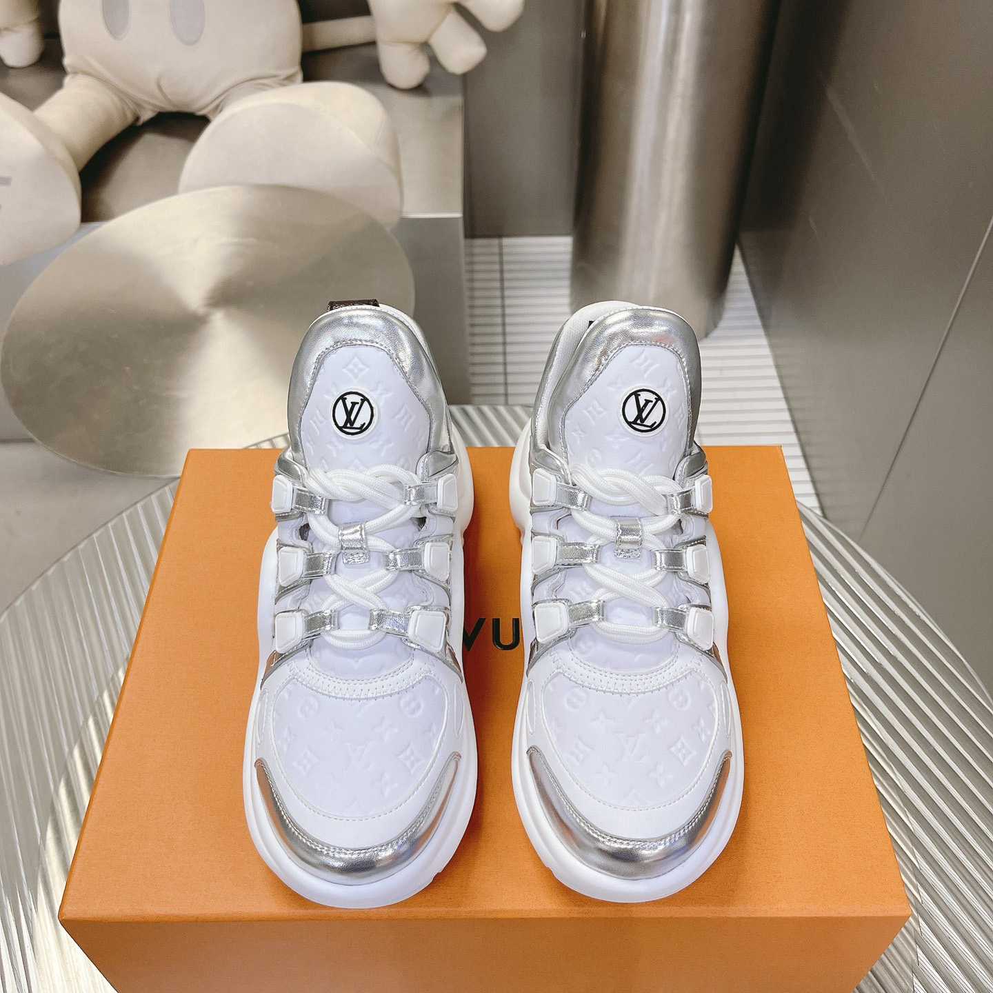 Louis Vuitton LV Archlight Sneaker     1ABVFN - EUR FASHION