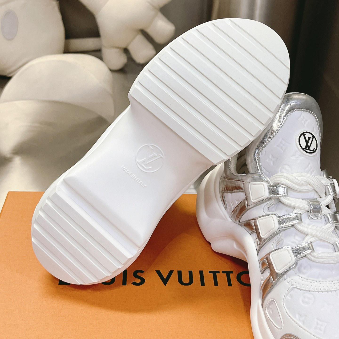 Louis Vuitton LV Archlight Sneaker     1ABVFN - EUR FASHION