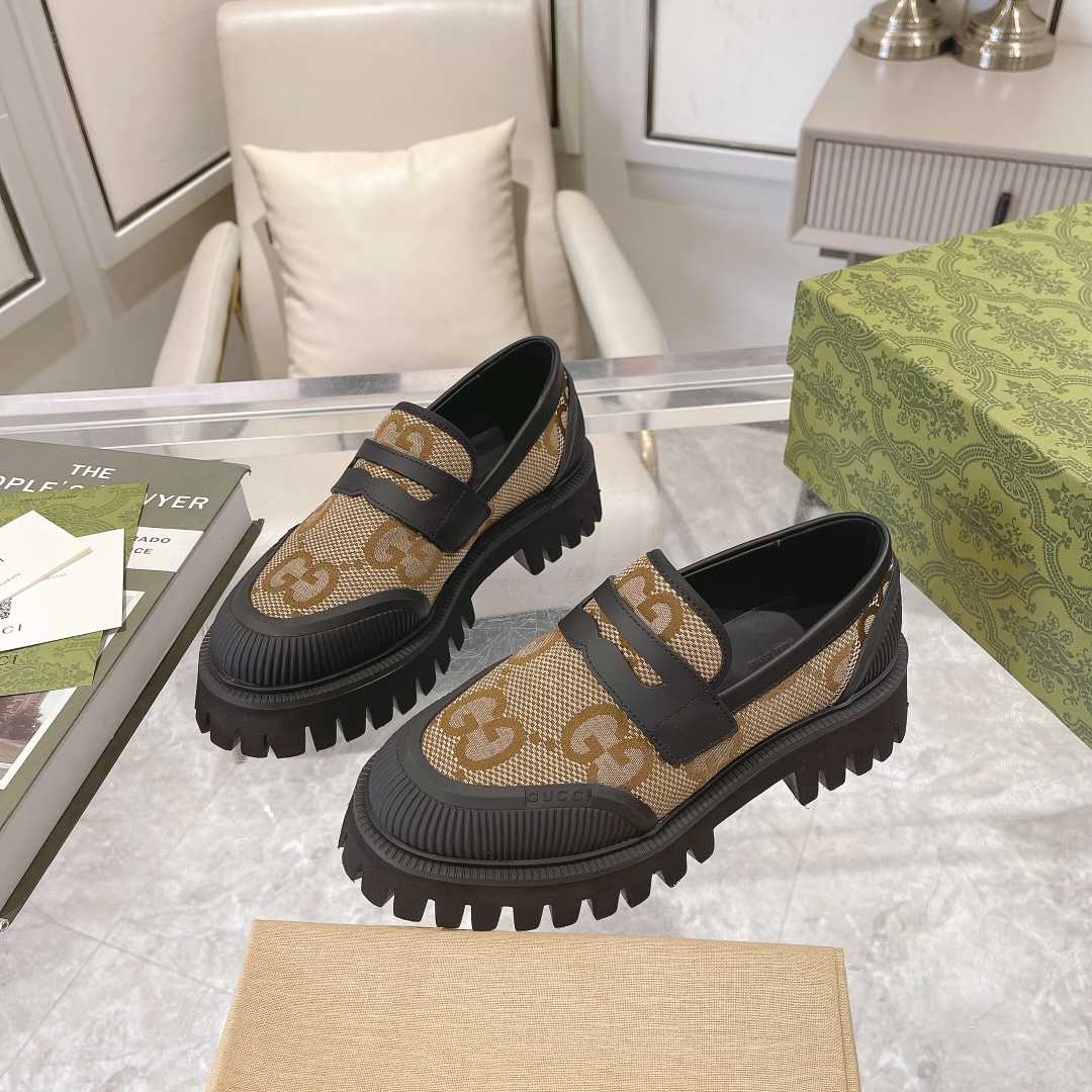 Gucci Maxi GG Loafers - EUR FASHION