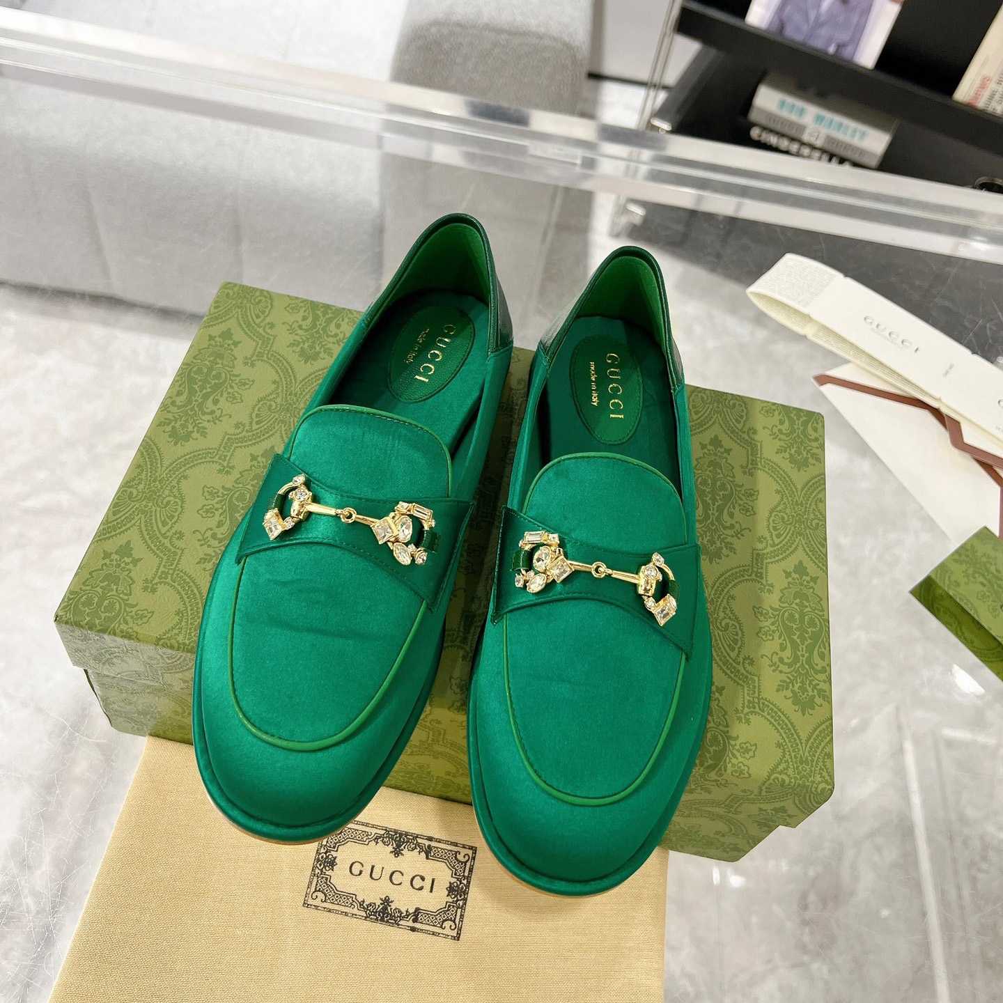 Gucci Women's Horsebit Loafer With Crystals - EUR FASHION