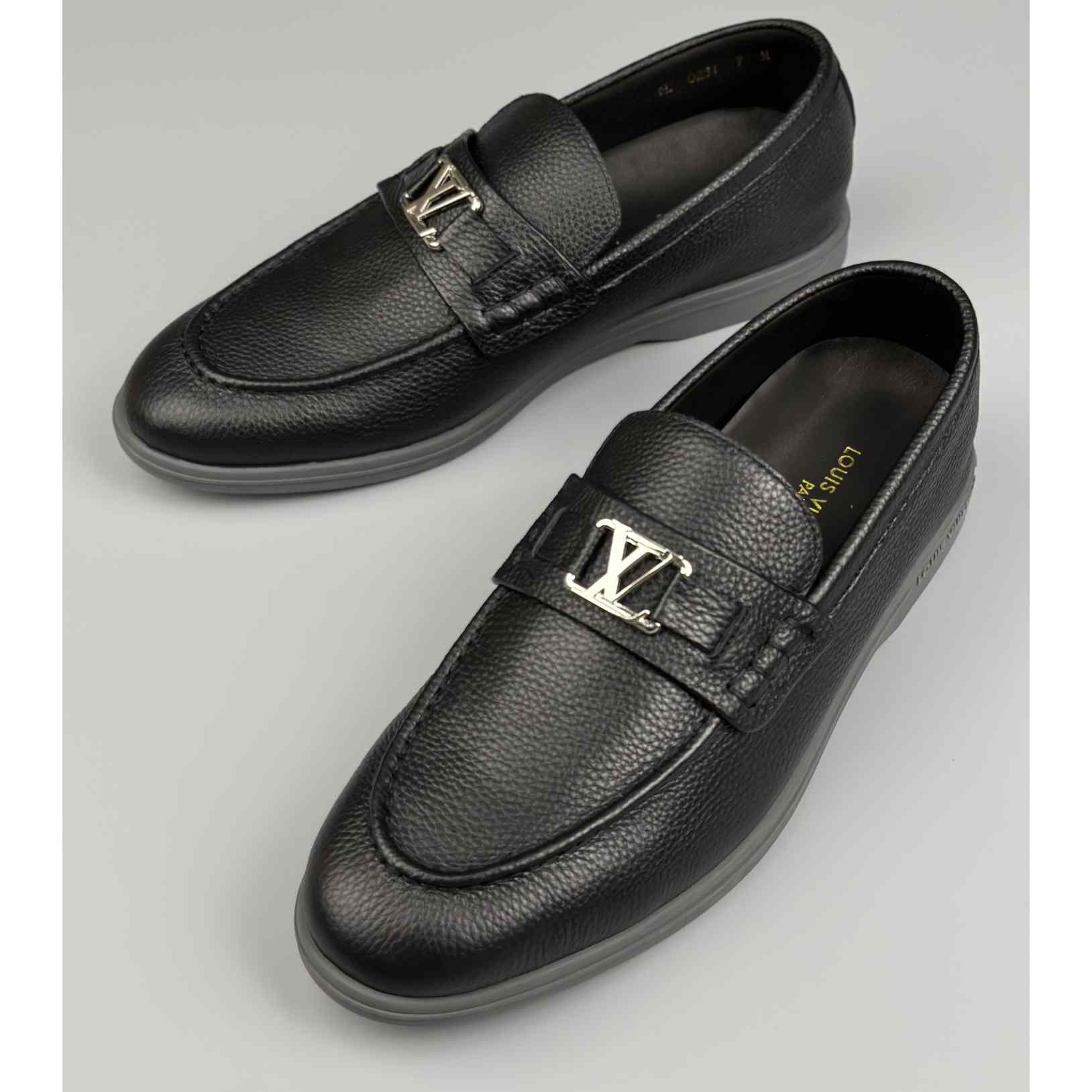 Louis Vuitton Estate Loafer    1A9Z6V - EUR FASHION