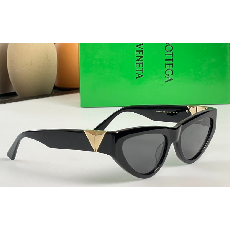 Bottega Veneta Sunglasses - EUR FASHION