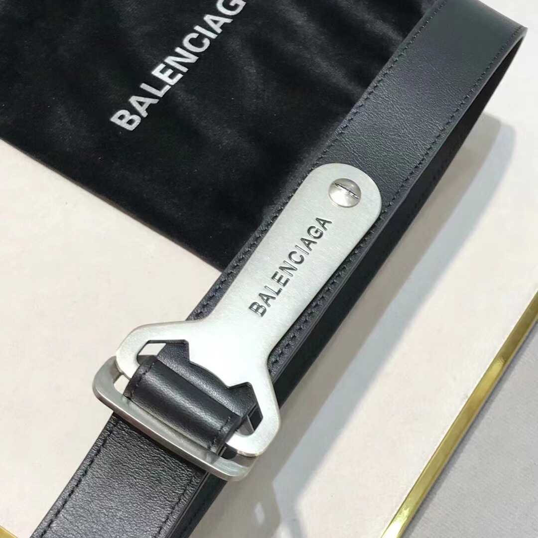 Balenciaga Bottle Opener D Ring Belt In Black - EUR FASHION