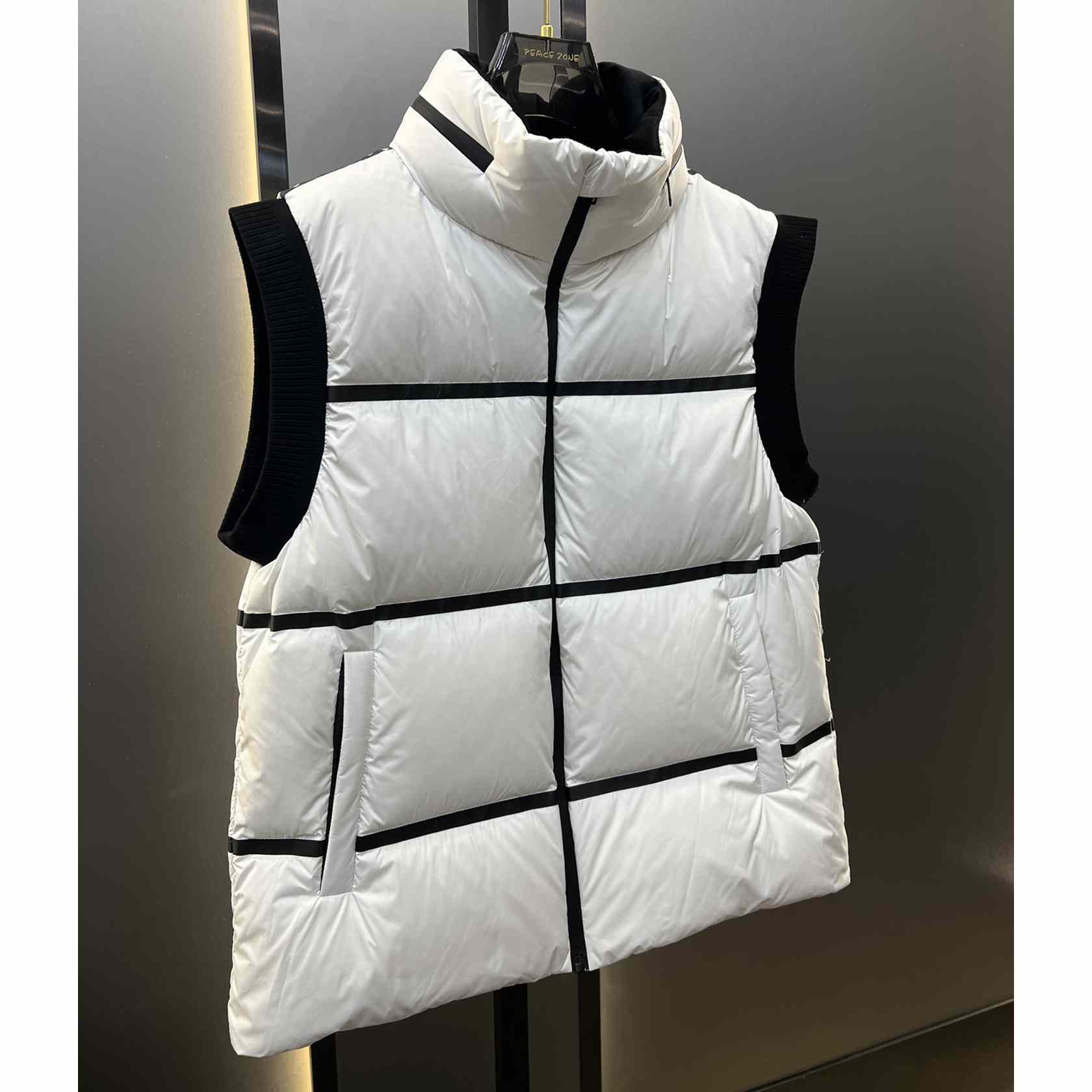 Prada Light Technical Fabric Down Vest - EUR FASHION