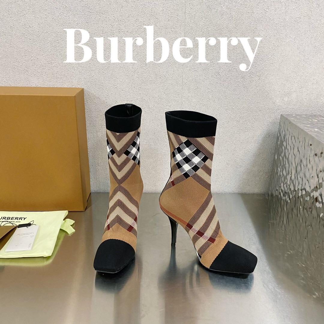 Burberry Women's Sock Ankle Boots - EUR FASHION