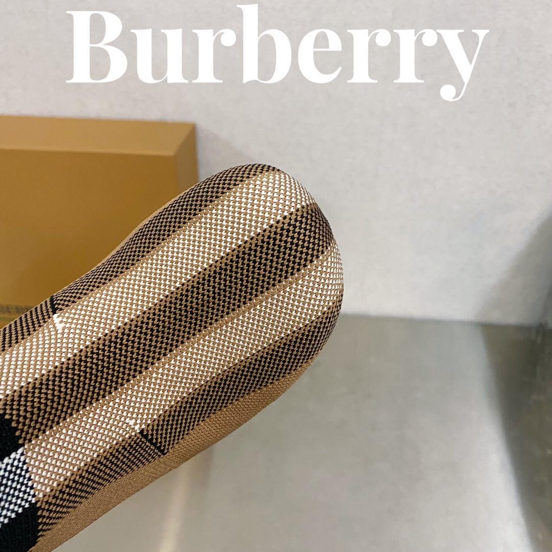 Burberry Knitted Check Sock Boots - EUR FASHION