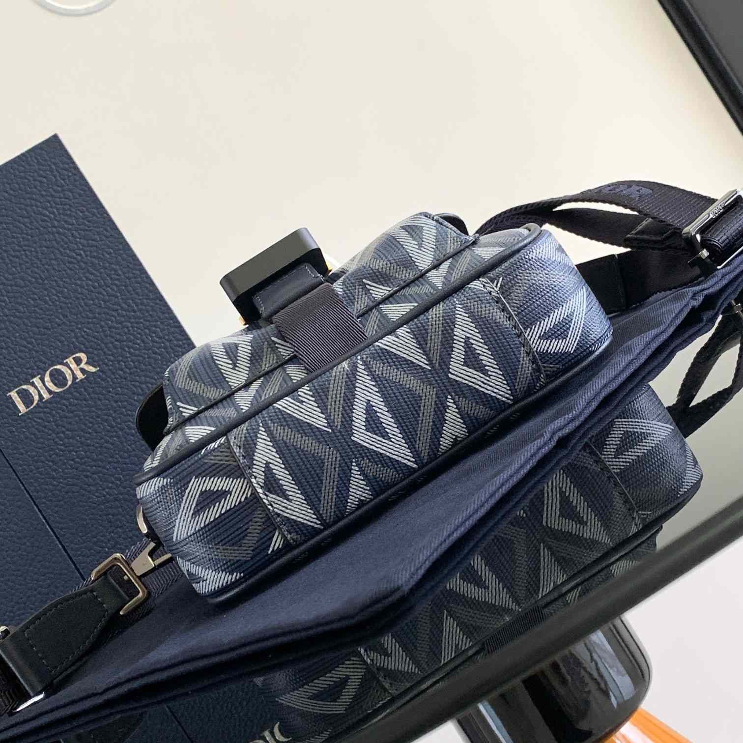 Dior Mini Dior Hit The Road Bag - EUR FASHION