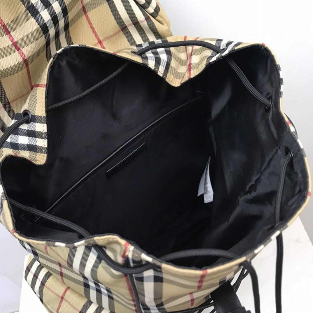 Burberry Murray Archive Check Drawstring Fasten Backpack (30 x 17 x 50cm) - EUR FASHION