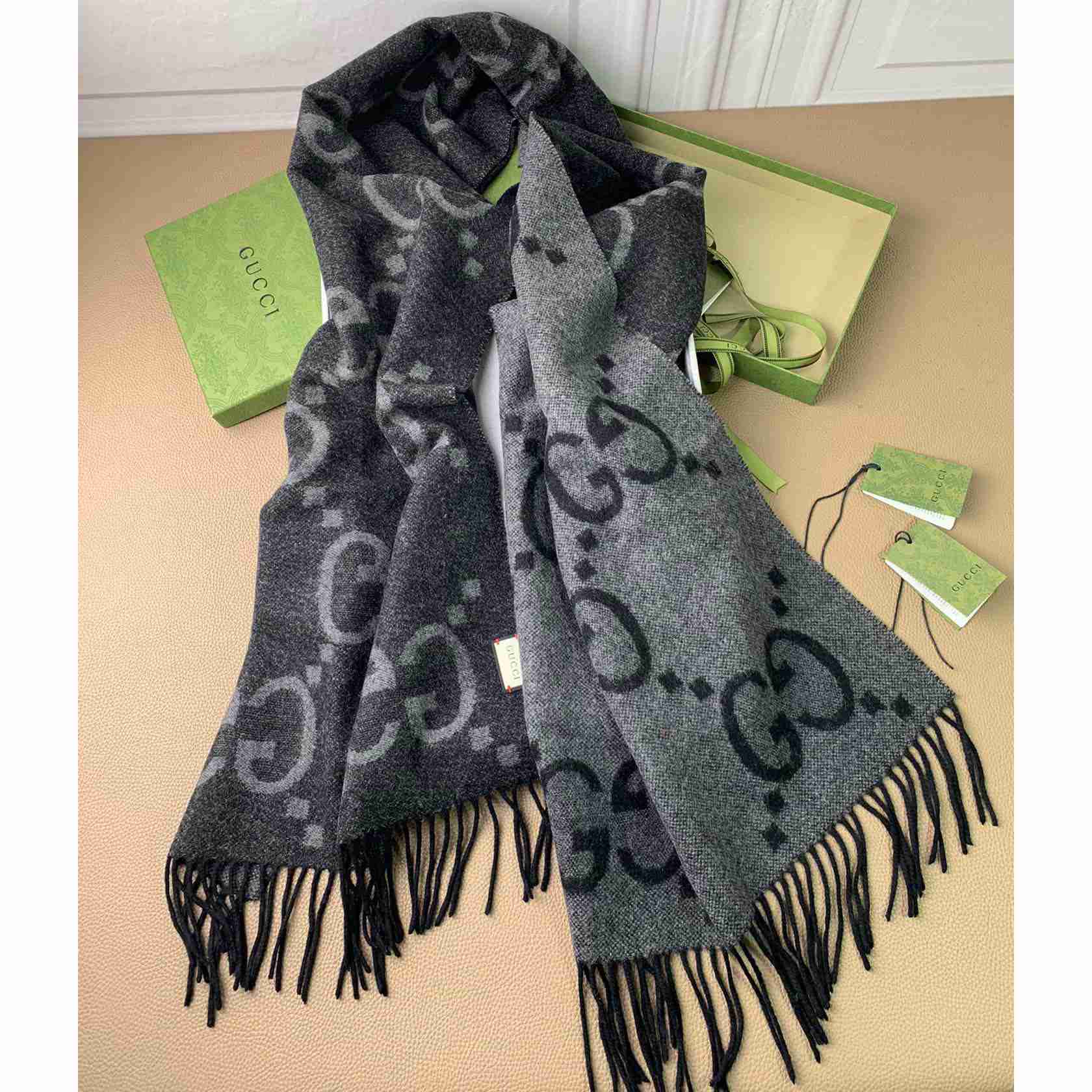 Gucci GG Wool Jacquard Scarf - EUR FASHION