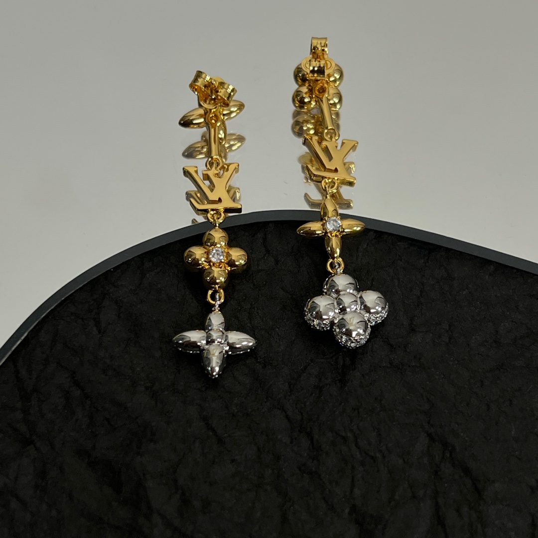 Louis Vuitto LV Gram Earrings - EUR FASHION