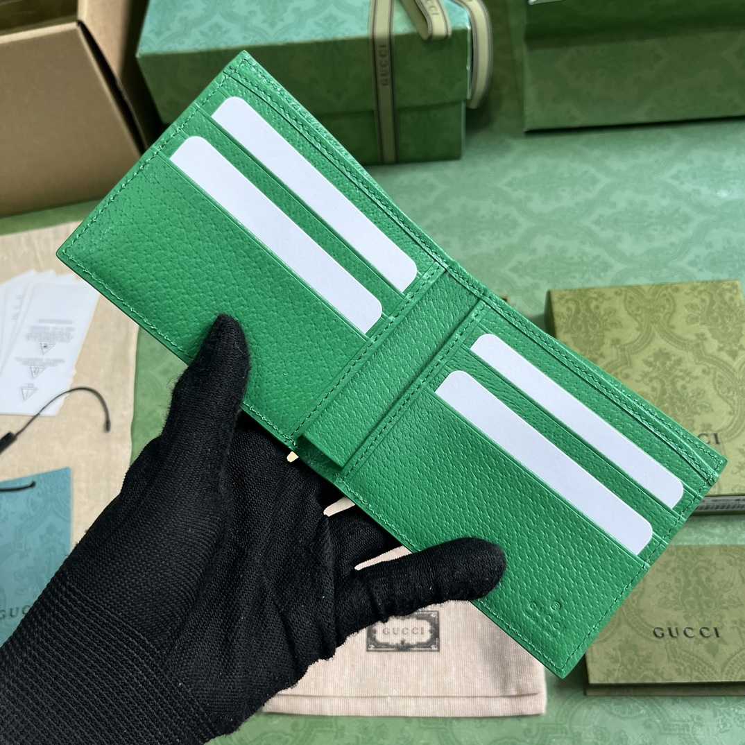 Gucci Wallet With GG Detail - EUR FASHION