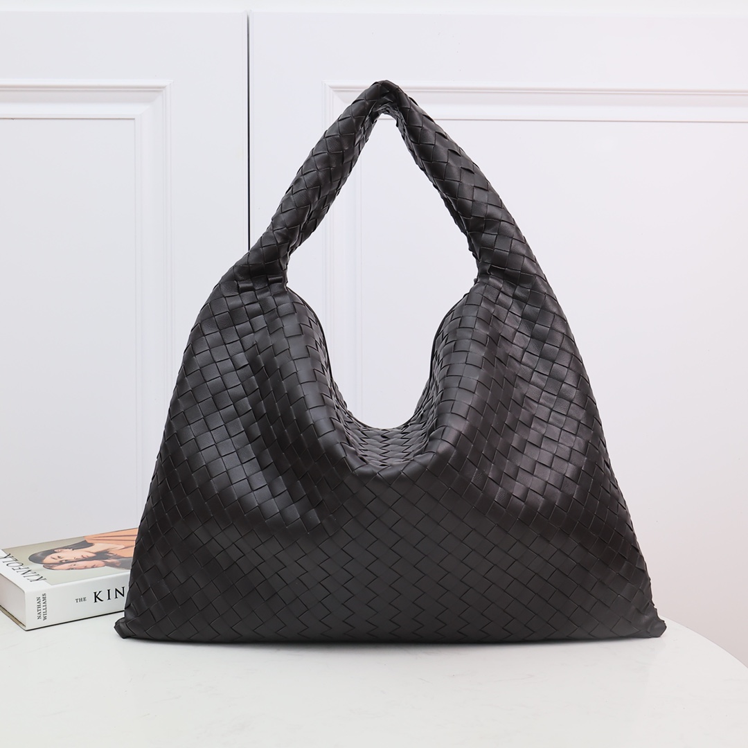 Bottega Veneta Large Hop - EUR FASHION