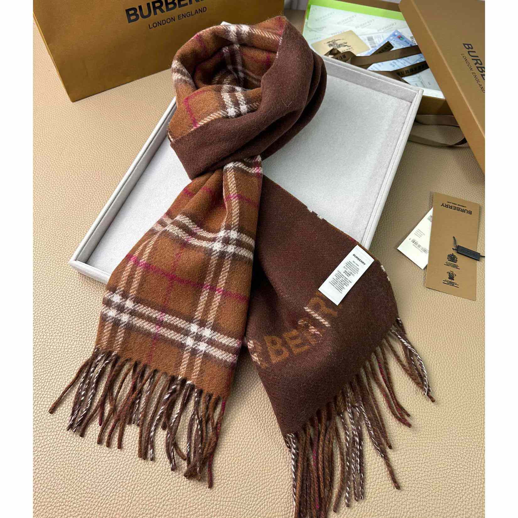 Burberry Reversible Check Cashmere Scarf - EUR FASHION